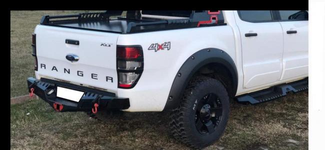 Pare choc arrière Ford ranger